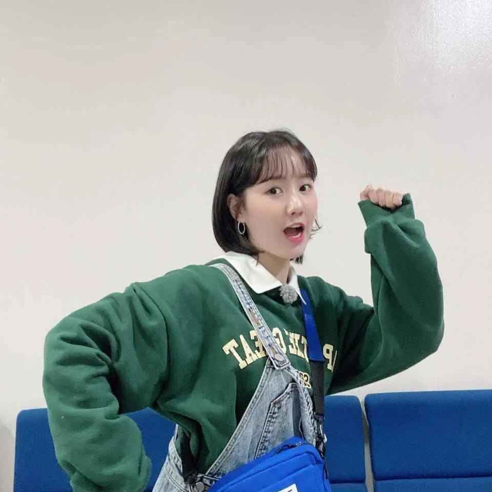 Jin Ji Hee - jin-ji-hee-sexy-3.webp
